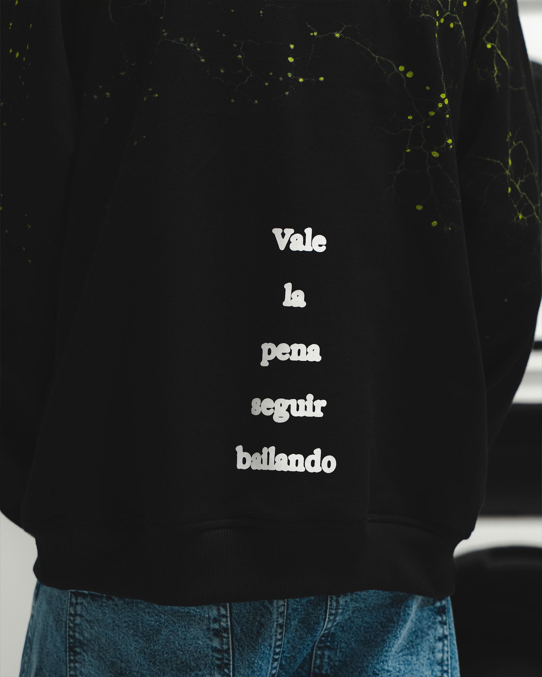 HOODIE MICELIO ART NEGRO