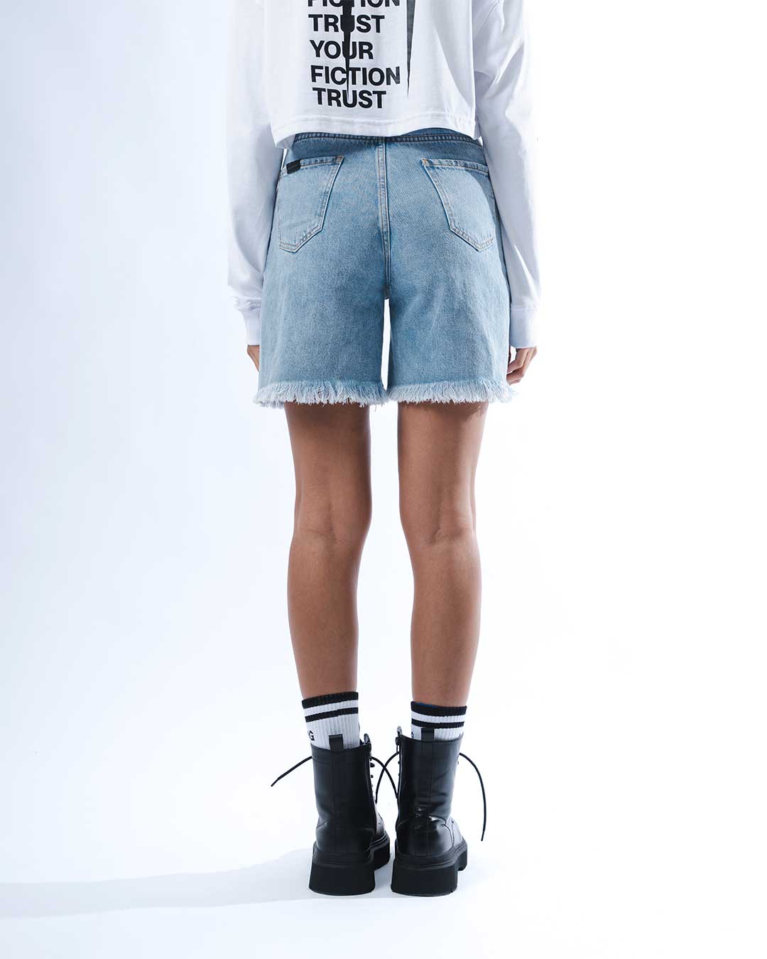 MOM SHORTS WEEDGREEN AZUL CLARO
