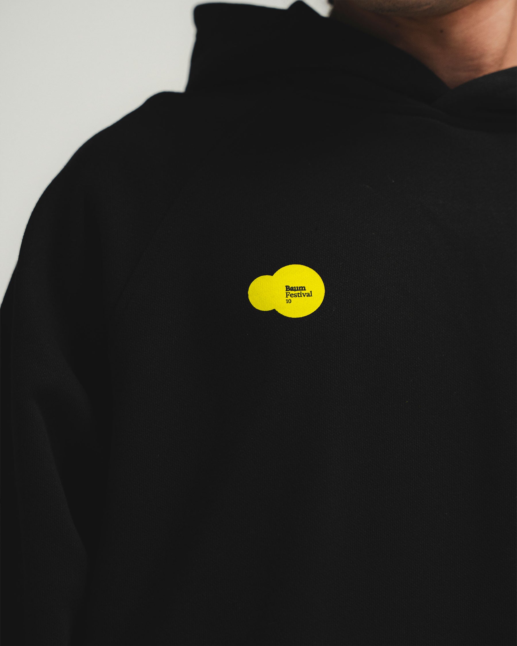 HOODIE VALE LA PENA NEGRO