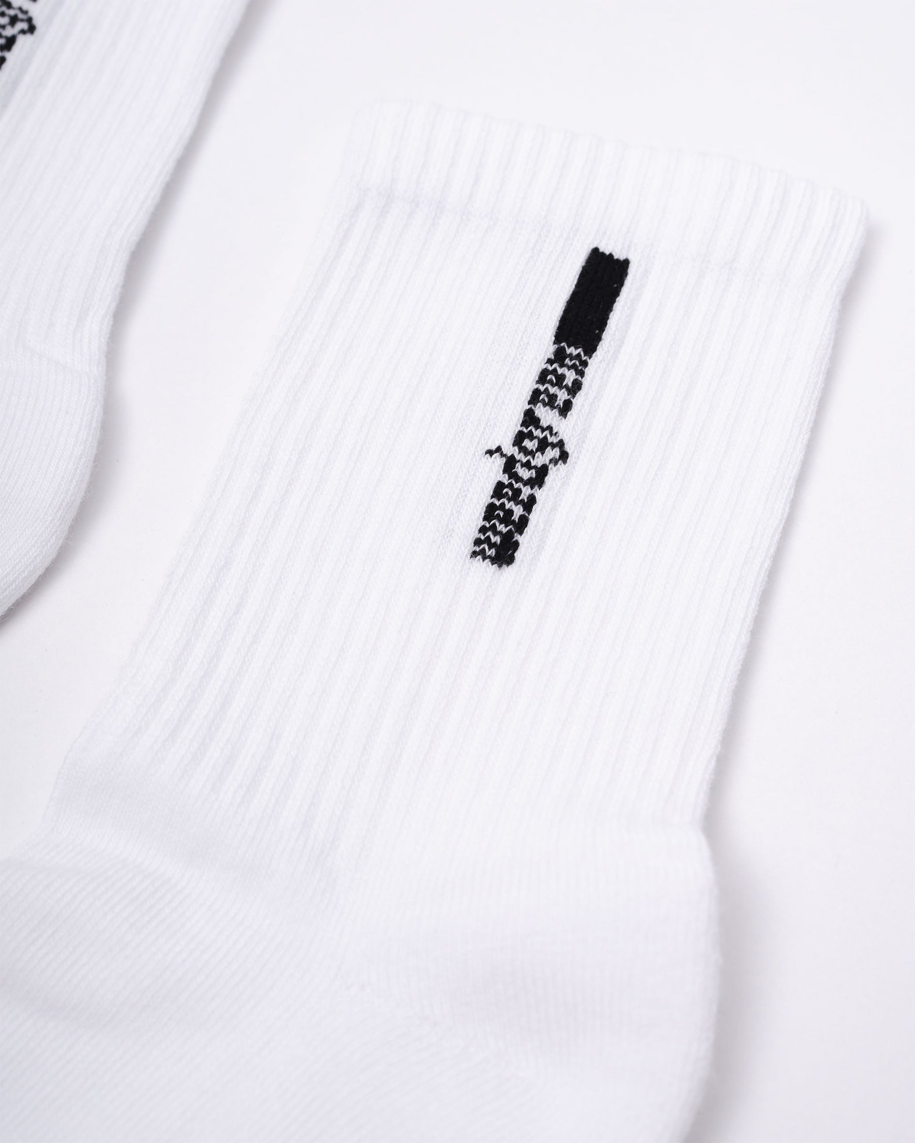 medias LOGO BLANCO