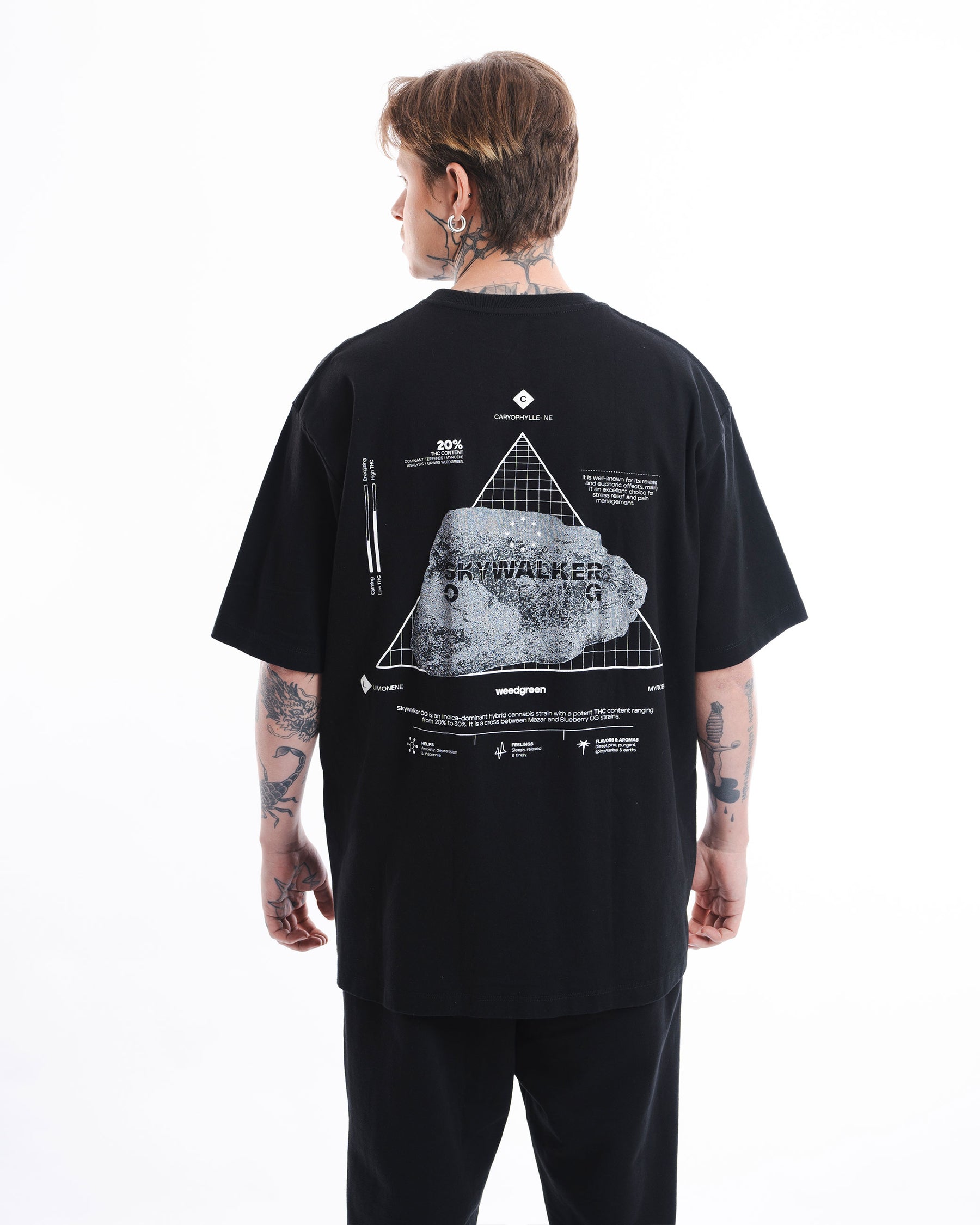 CAMISETA OVERSIZE LUNAR WALKER NEGRO