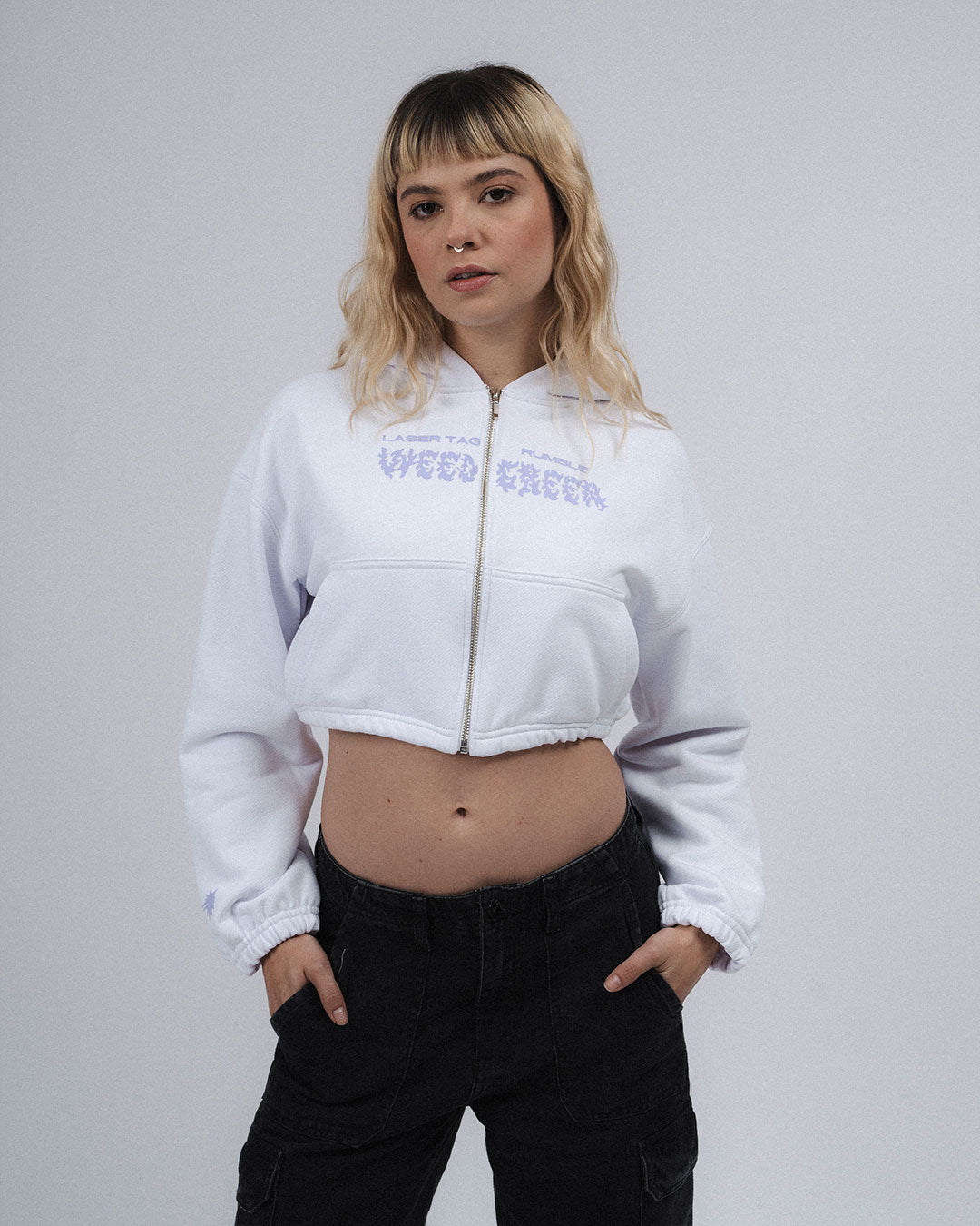 HOODIE CROP ENRESORTADO CELESTIAL CAT RADIANCE  BLANCO