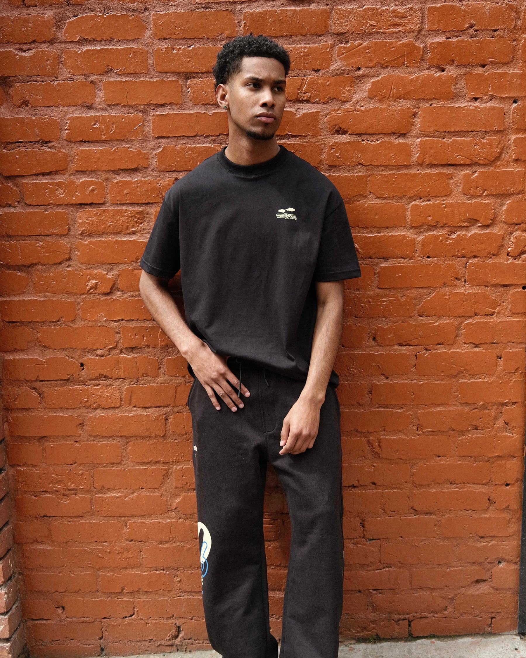Camiseta Tree House Black Tee Negro