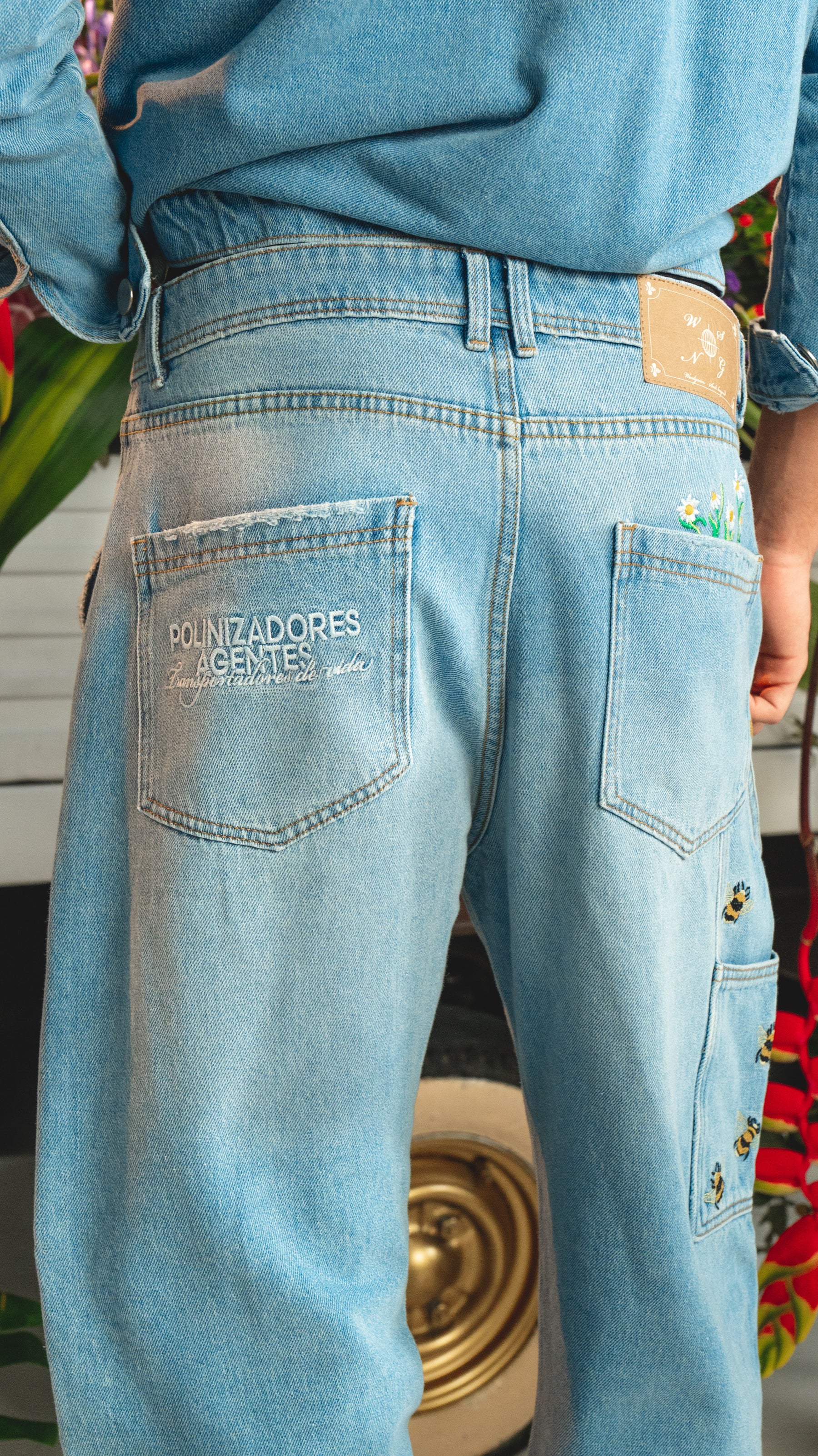 JEAN HOMBRE POLINIZADORES AZUL MEDIO