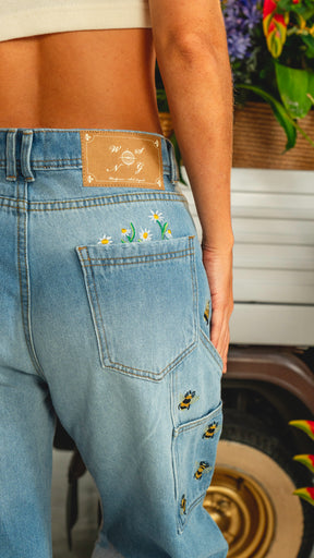 JEAN MUJER ABEJA AZUL MEDIO