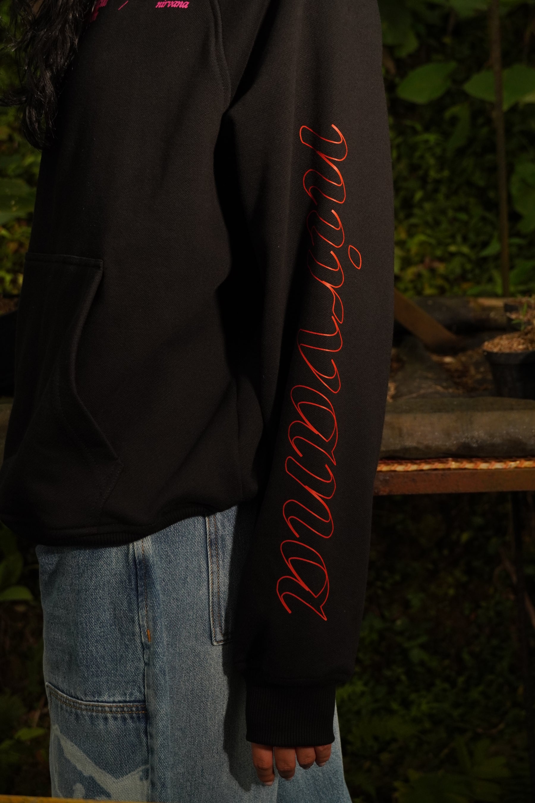 HOODIE GARDEN NEGRO