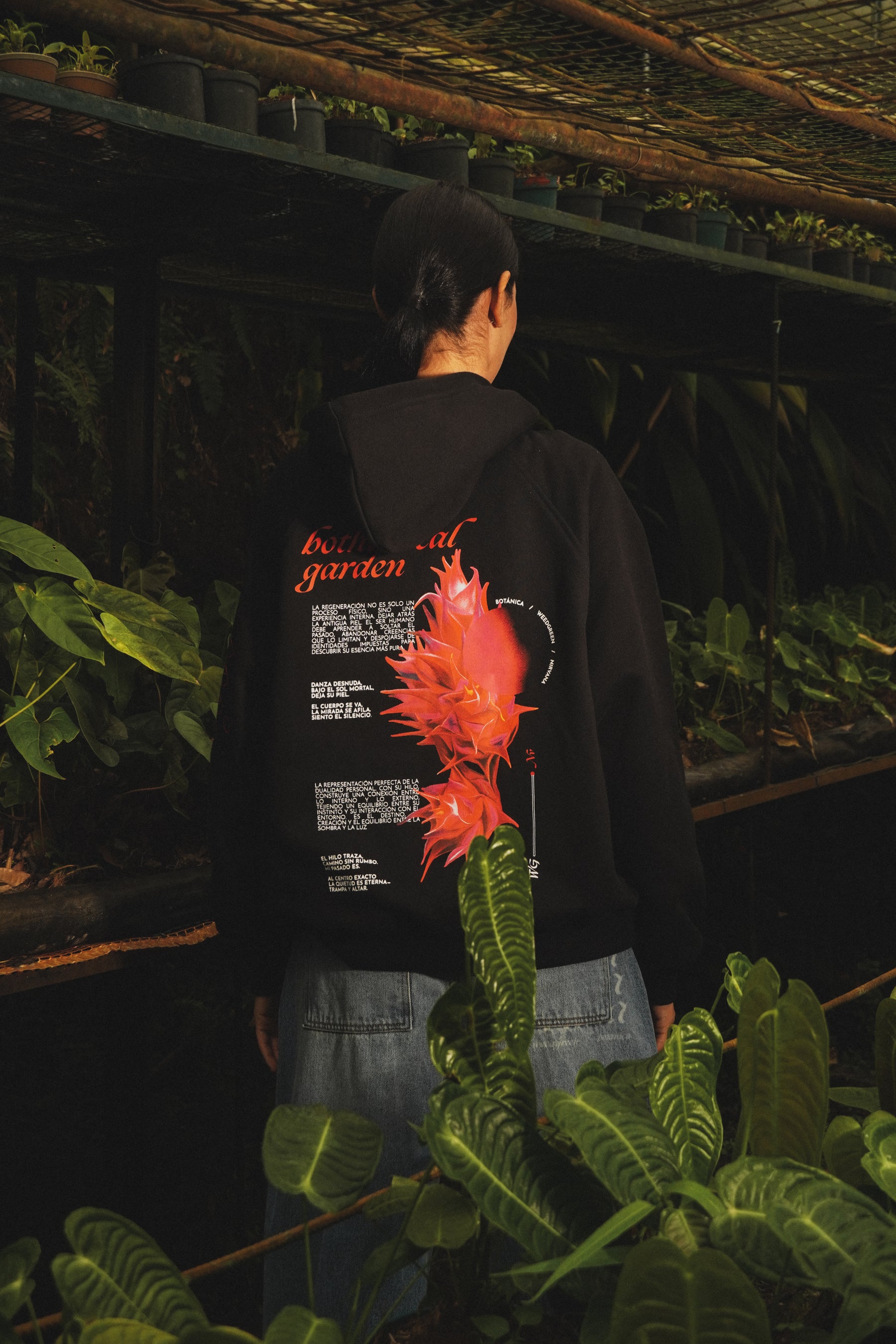HOODIE GARDEN NEGRO