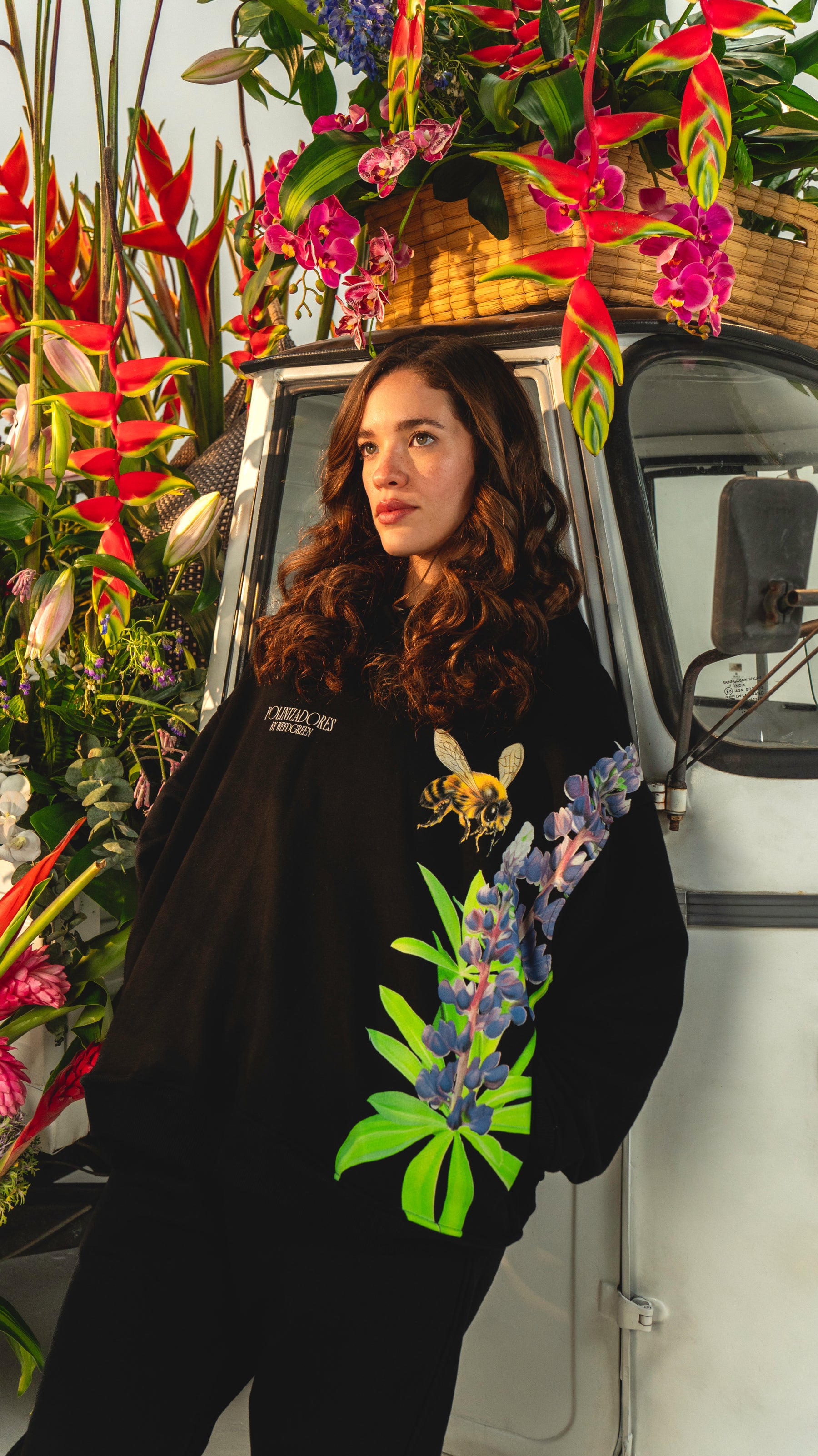 HOODIE BOX ART LAVANDA NEGRO