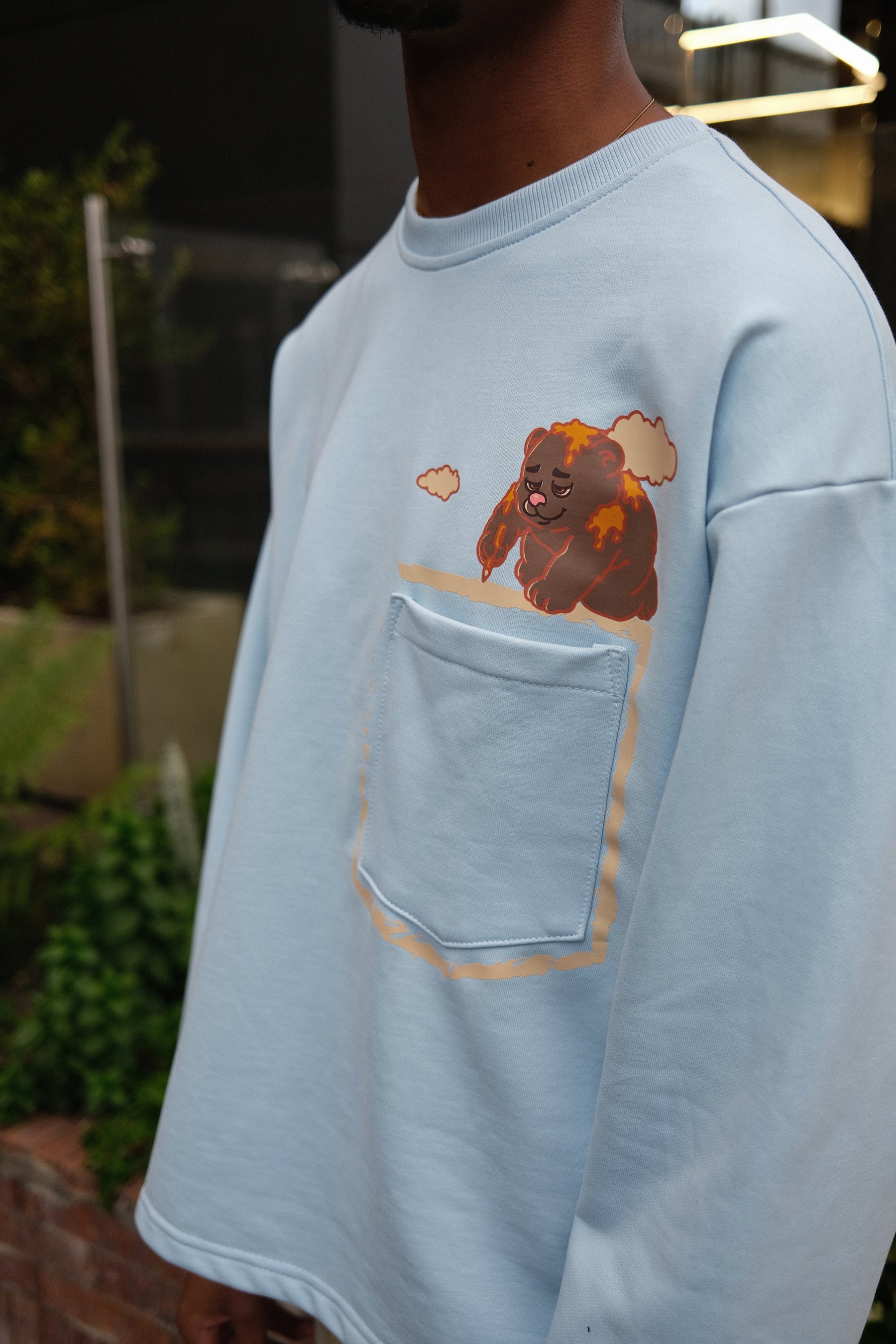 Resin Forest Delicated Blue Sweatshirt