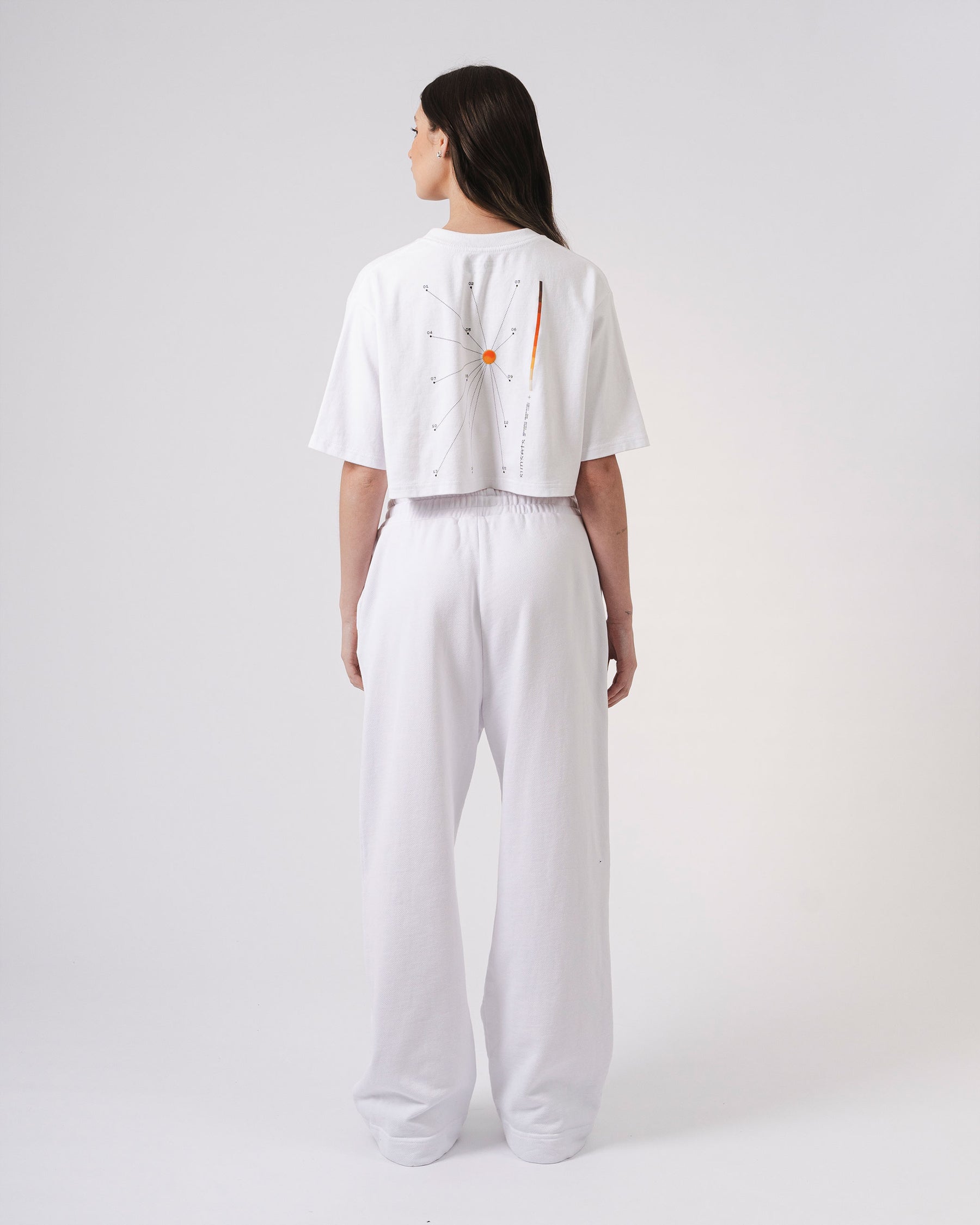 CAMISETA CROP OVERSIZED GRADOS BLANCO