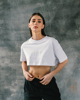 Camiseta crop midnight blanco