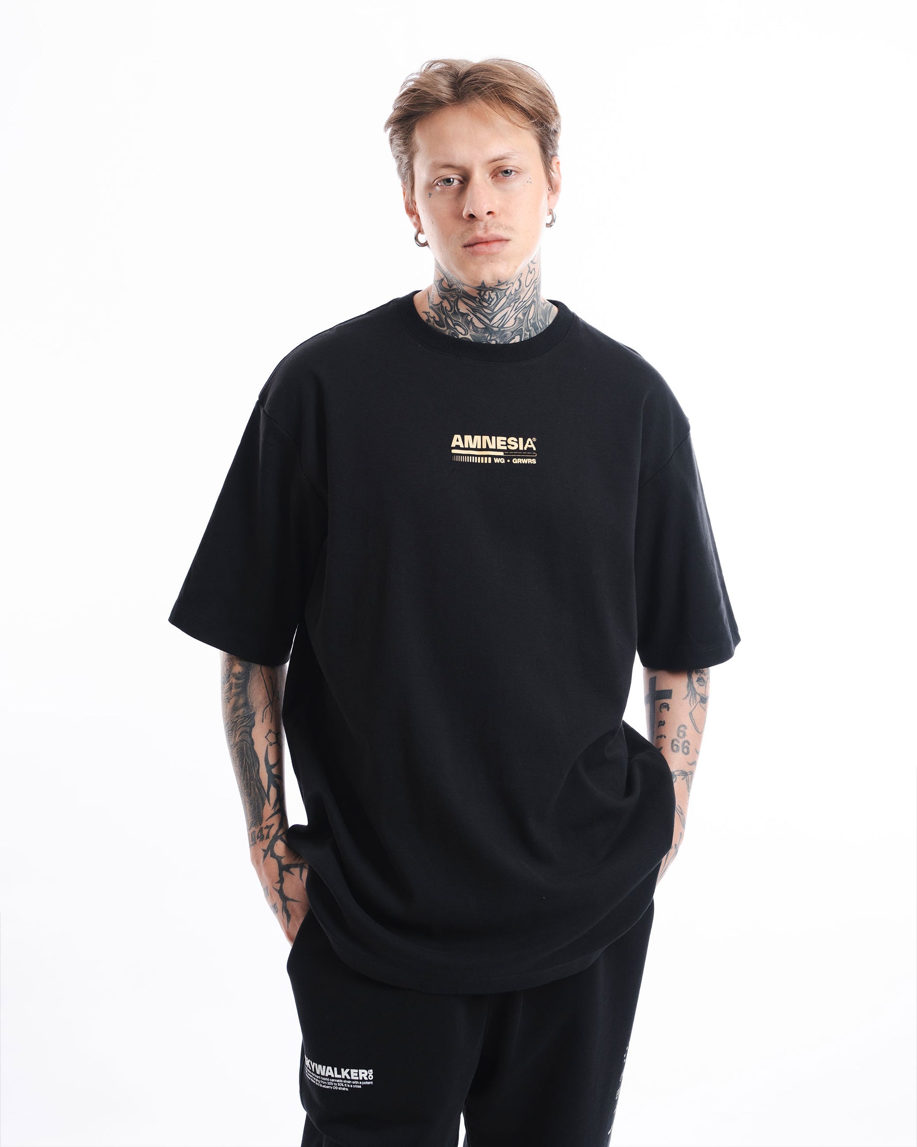 CAMISETA OVERSIZE AMNESIA CORTEX NEGRO