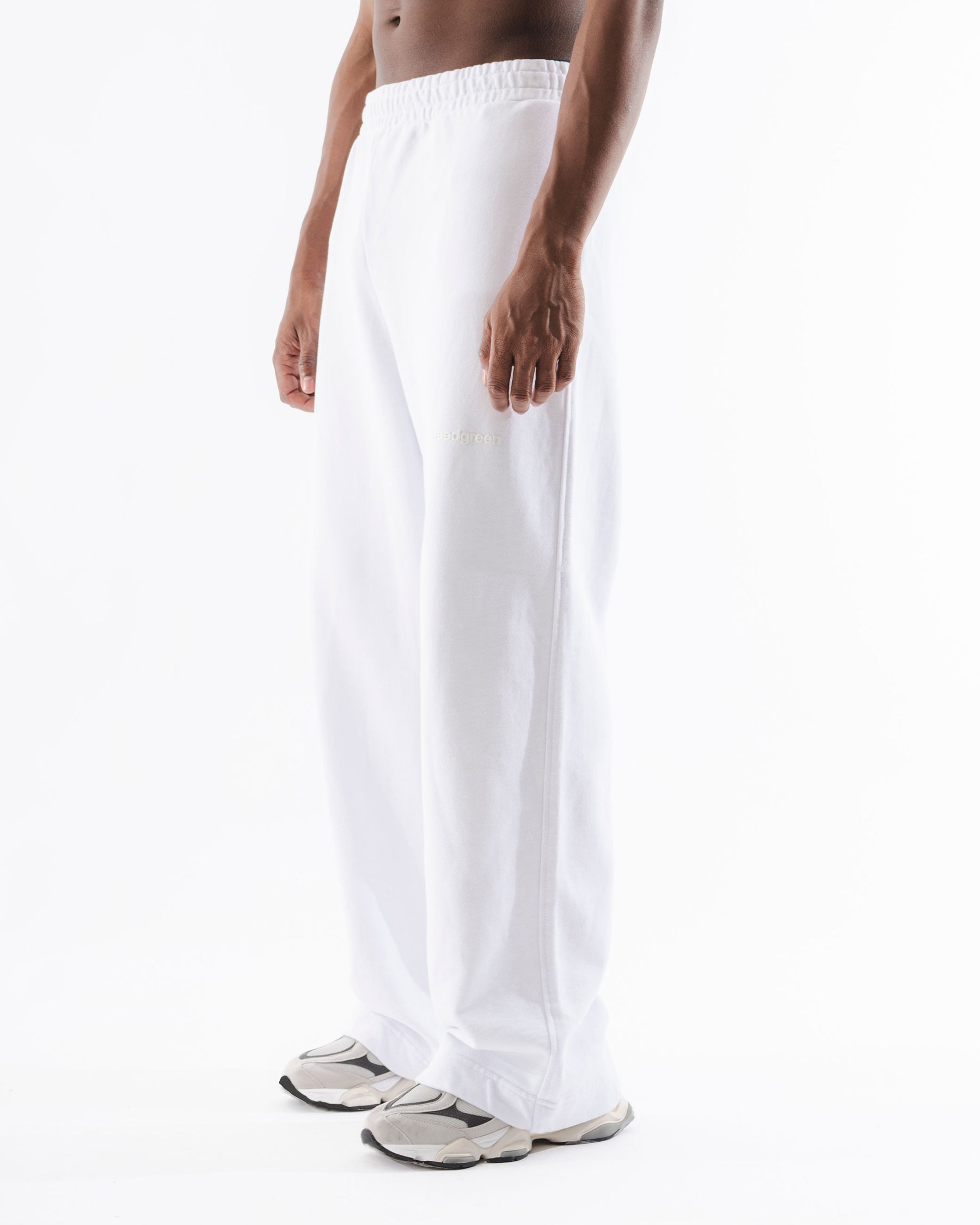 JOGGER RECTO  LOGO BLANCO